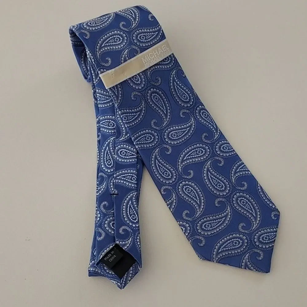 Michael Michael Kors 100% Silk Core Paisley Men's Tie Blue White Silver Gray NWT